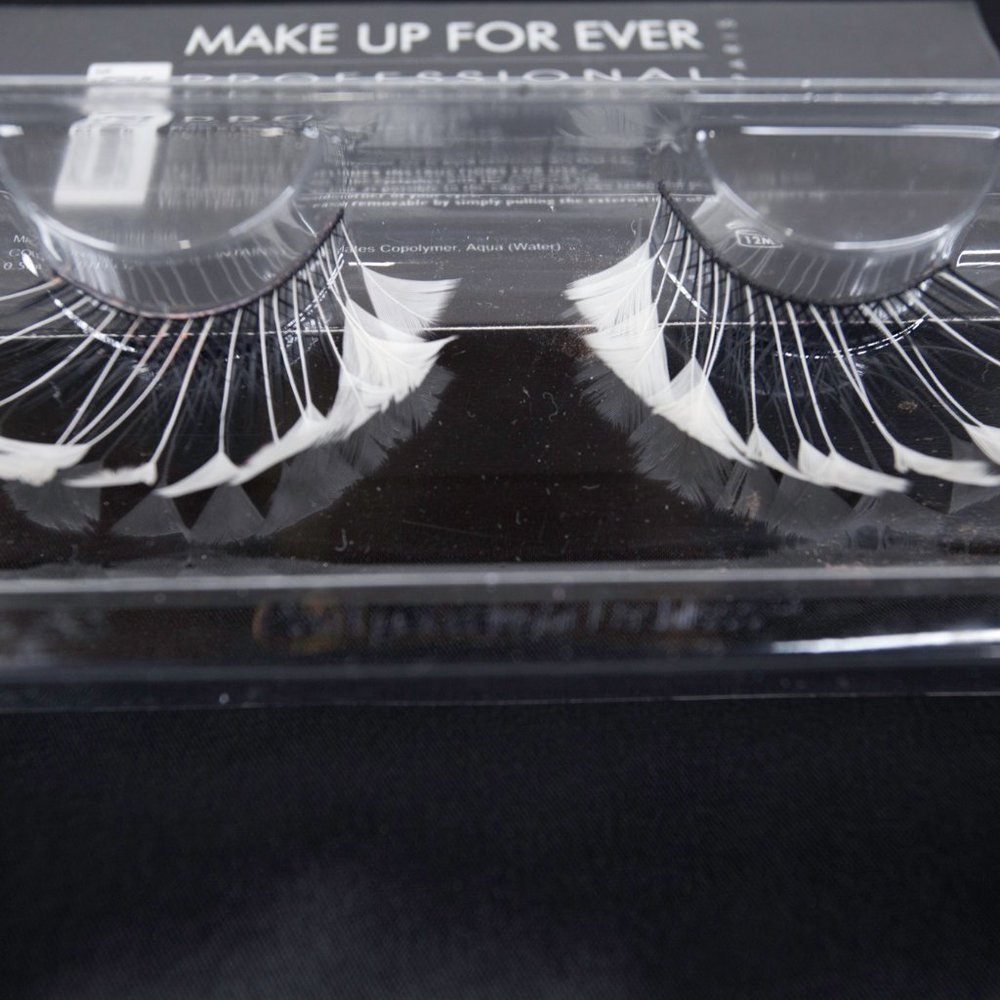 ASSORTED CREATIVE LASHES - Picture 2 of 16